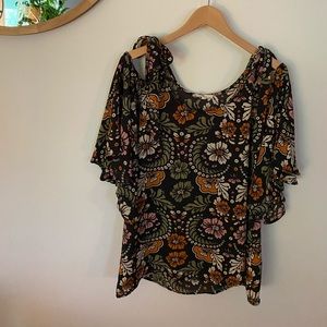 Entro Cold Shoulder Blouse